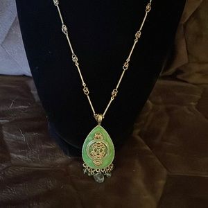 Fashion necklace